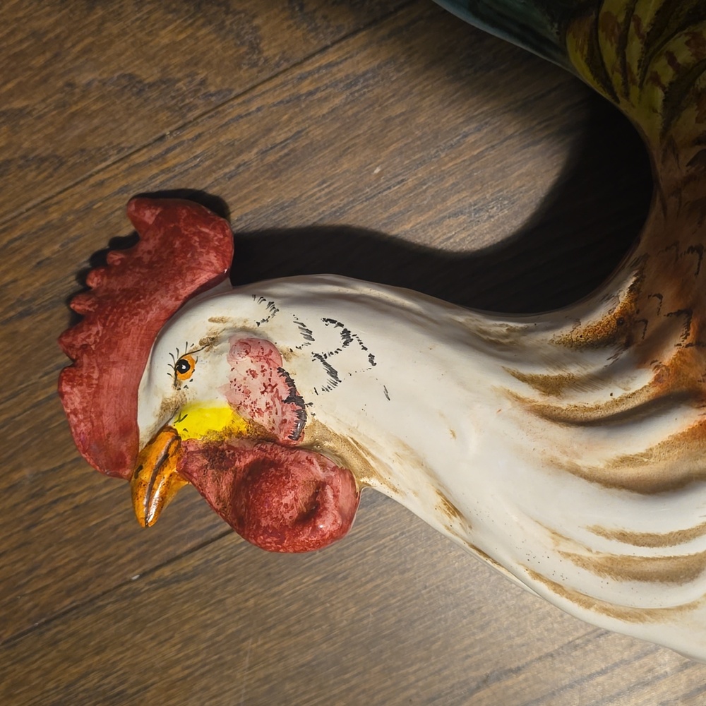 Sur La Table Italian Hand-Painted Ceramic Rooster, Size 12"x5"x15",Retail 399,99 - Picture 5 of 9
